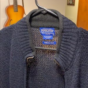 Pendleton 100% Shetland Wool Sweater. Blue. Large.